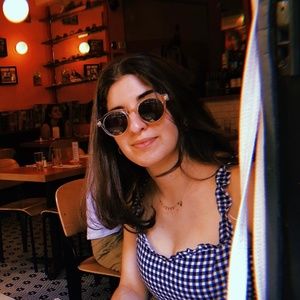 Meet your Posher, Vanessa